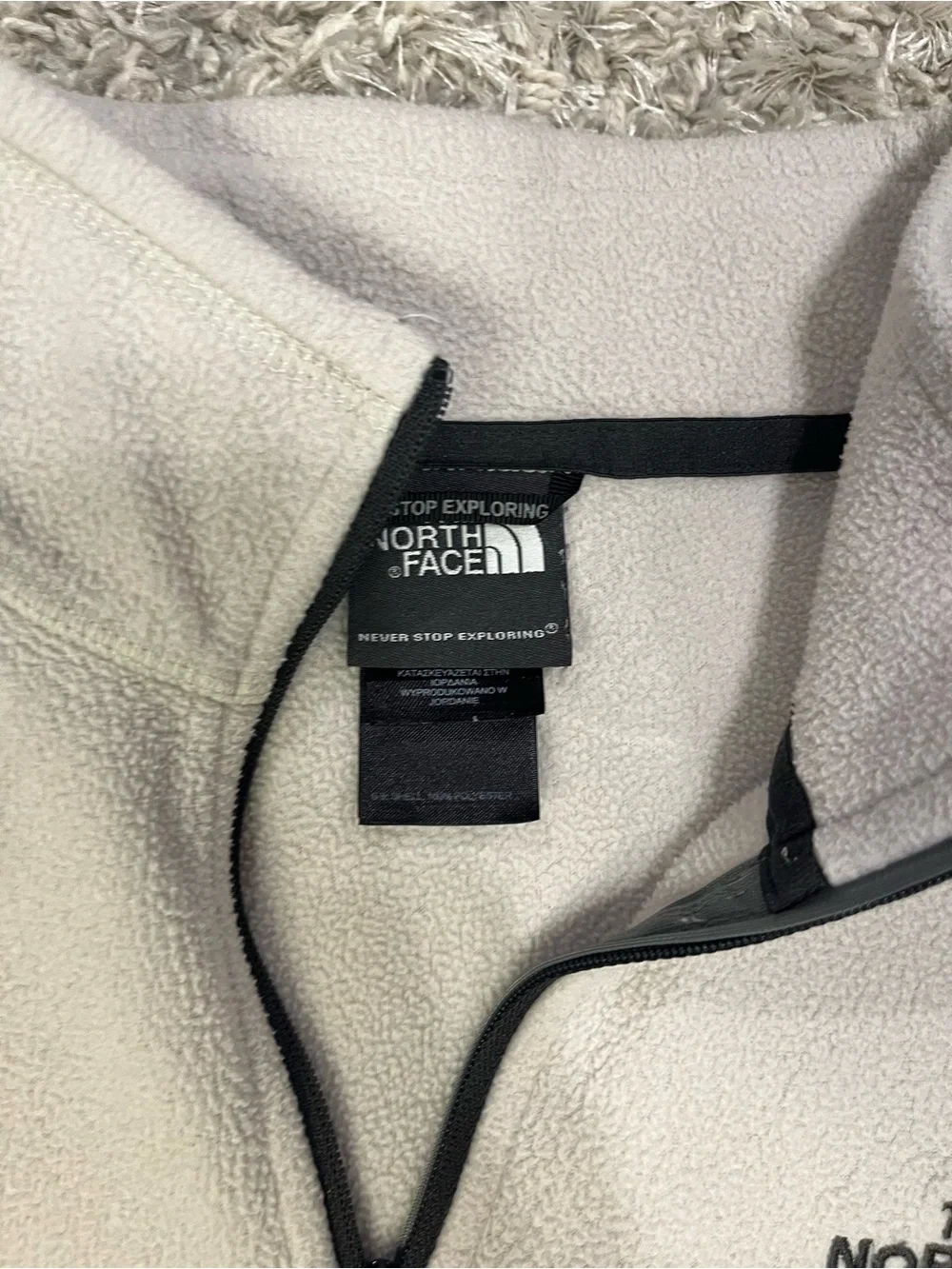 The North Face Men's Light Beige/Off-White Quarter-Zip Fleece Pullover